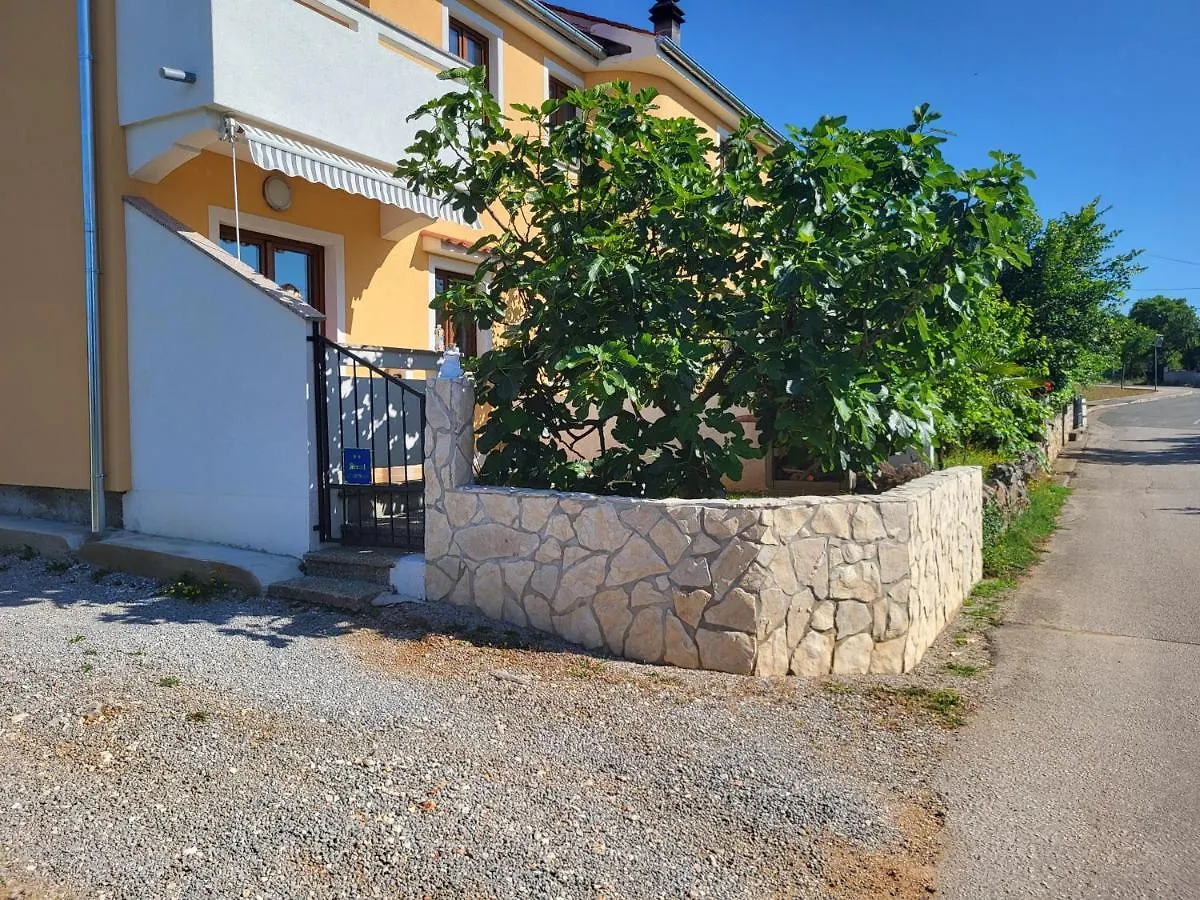 Apartment Luna Malinska