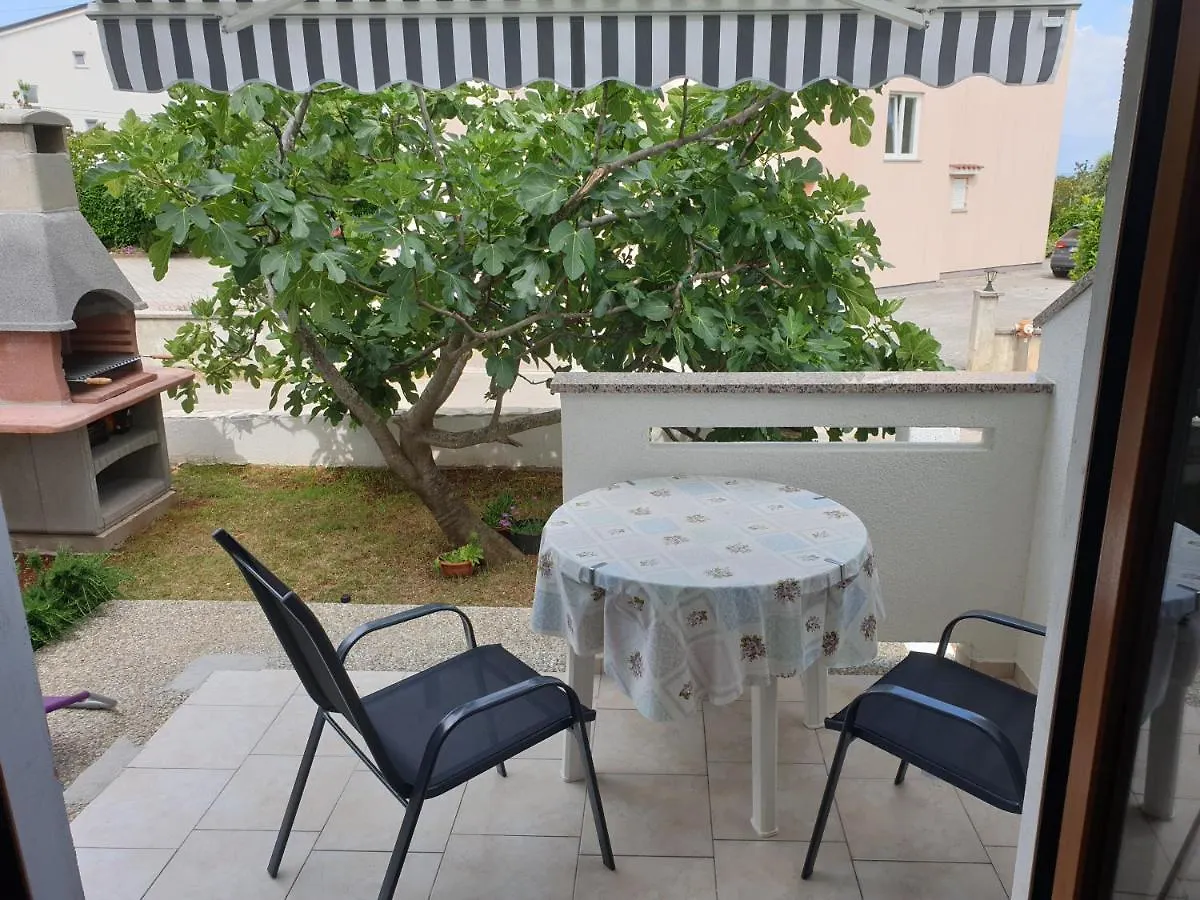 Apartment Luna Malinska Croácia